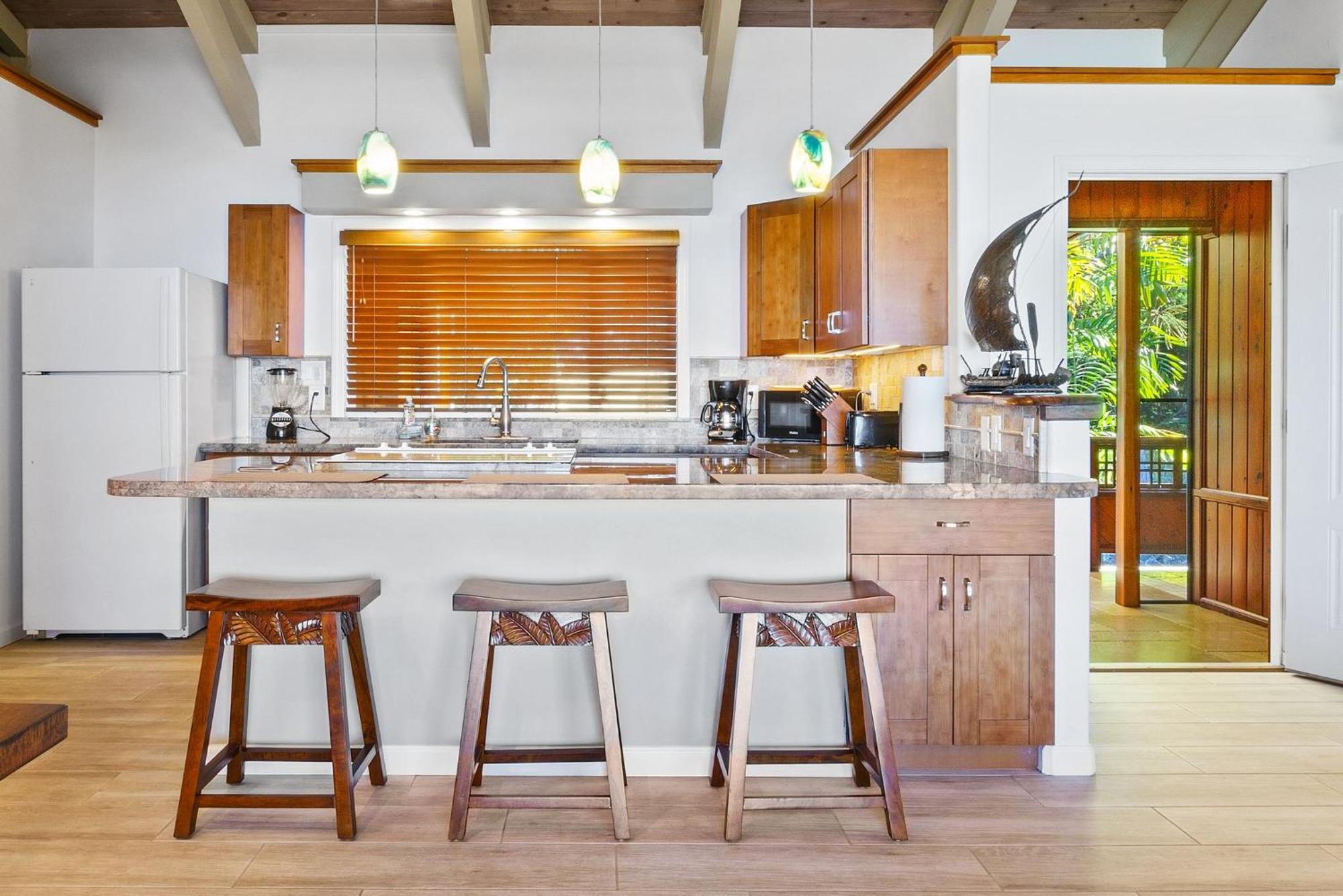 Seaspray Oceanview Apartment Kailua-Kona Exterior photo